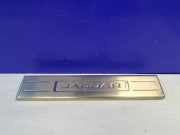 Schwellerinnenverkleidung vorn rechts JAGUAR XJ (X351) 3.0 AW93-13200-AE