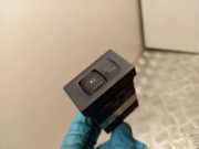 Schalter sitzheizung VW PASSAT B5 (3B3) 1.9 TDI 3B0963564C