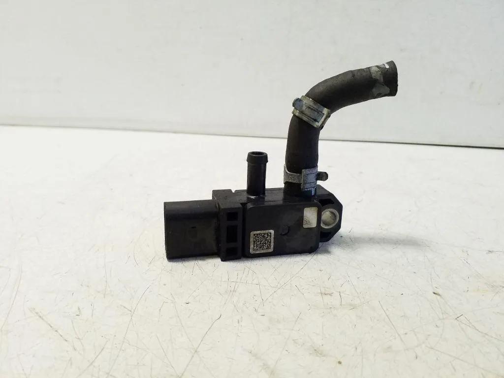 DPF-Drucksensor AUDI A1 (8X1, 8XK) 1.6 TDI 04L906051