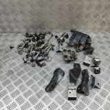 Schrauben LAND ROVER RANGE ROVER VELAR (L560) 2.0 D 4x4 J8A2-16679-AA J8A2-16E128-AA