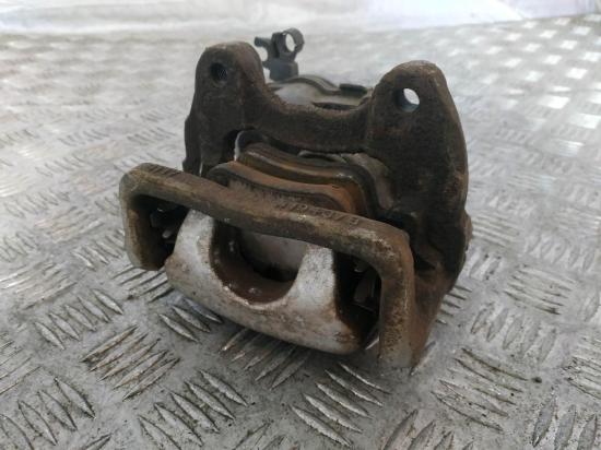 Bremssattel rechts hinten Mercedes-Benz CLA Coupe (C117) 41943 Bild Bremssattel rechts hinten Mercedes-Benz CLA Coupe (C117) 41943