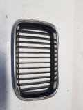 Gitter Grill vorne links BMW 3 Touring (E36) 318 i 51138122237
