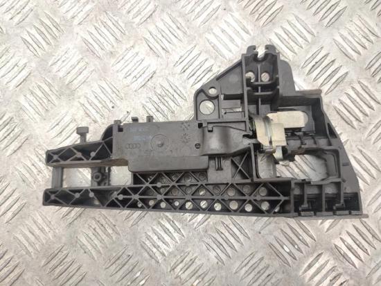 Türgriffinnenrahmen vorne links AUDI A8 D4 (4H_) 3.0 TDI quattro 4H1837885 Bild Türgriffinnenrahmen vorne links AUDI A8 D4 (4H_) 3.0 TDI quattro 4H1837885