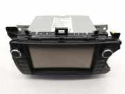 Navigationsanzeige TOYOTA YARIS (_P13_) 1.5 Hybrid (NHP130_) 86140-0d260