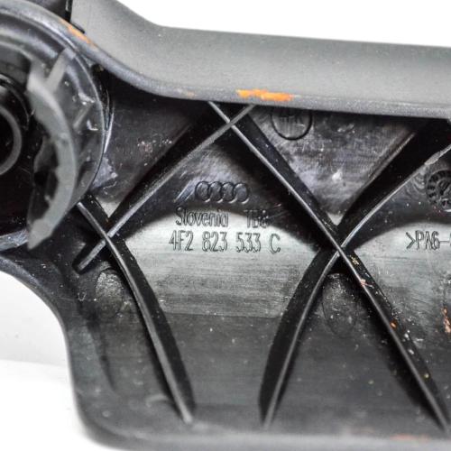 Andere Teile des Innenraums AUDI A6 (4F2, C6) 3.0 TDI quattro 4F2823533C Bild Andere Teile des Innenraums AUDI A6 (4F2, C6) 3.0 TDI quattro 4F2823533C