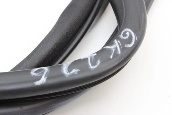 Türdichtungsgummi hinten links TOYOTA AVENSIS Sedan (_T27_) 2.0 (ZRT272_) Bild Türdichtungsgummi hinten links TOYOTA AVENSIS Sedan (_T27_) 2.0 (ZRT272_)