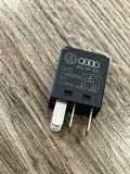 Relais Audi A4 (8E, B7) 8Z0951253