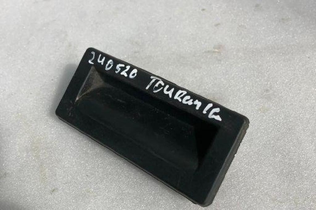 Heckklappengriff VW Touran II (5T) 3V0827566