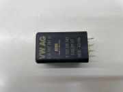 Zündkerzenrelais VW PASSAT Variant B6 (3C5) 2.0 TDI 16V 038907281B