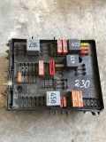 Sicherungskasten VW GOLF V (1K1) 1.6 FSI 01534502