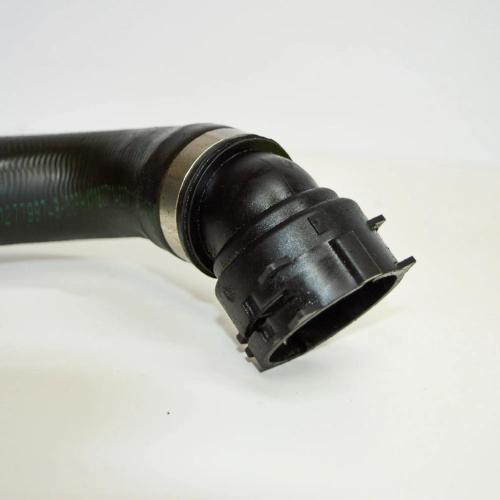 Schlauch Kühlung BMW 5 Touring (E61) 520 d 7799748 Bild Schlauch Kühlung BMW 5 Touring (E61) 520 d 7799748