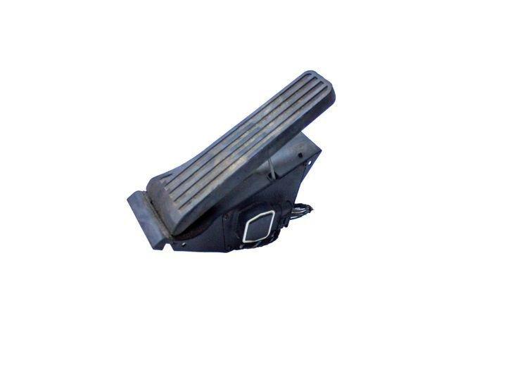 Fahrpedal Mercedes-Benz C-Klasse (W204) A2043000004
