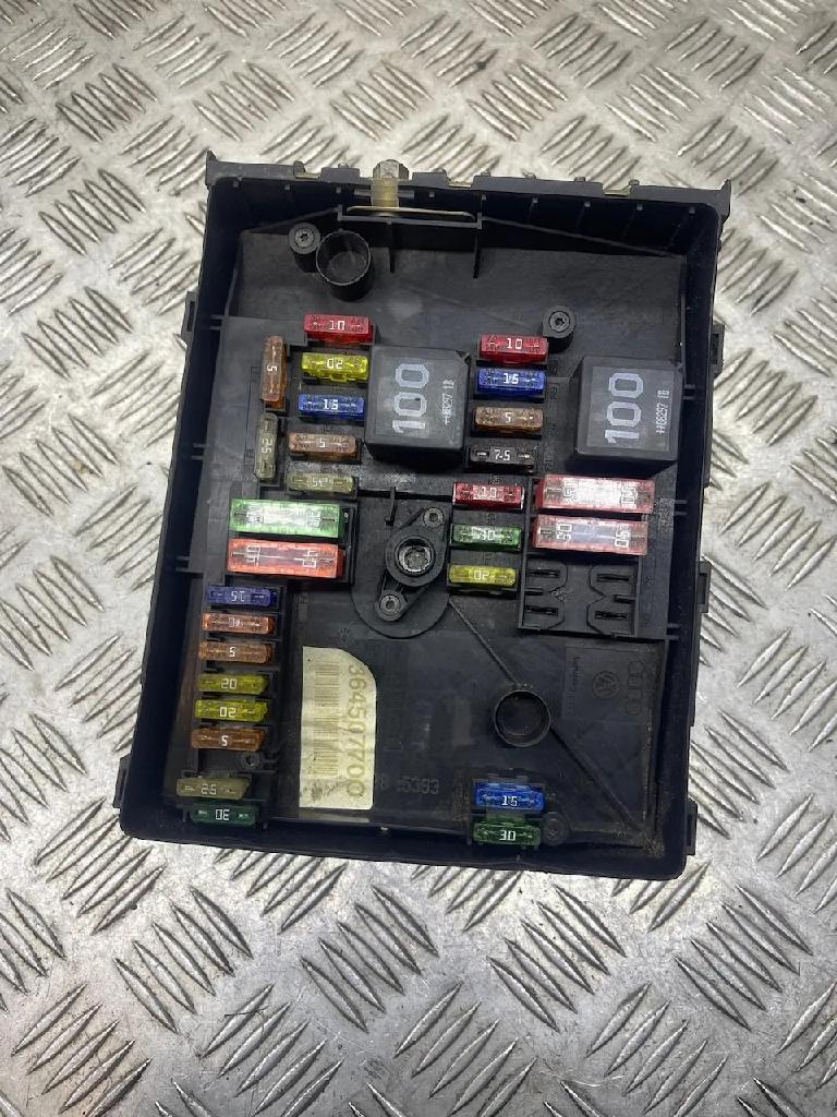 Sicherungskasten VW GOLF VI (5K1) 1.4 TSI 1K0937125A 01718130