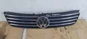 Gitter Grill vorne links VW PASSAT B5 (3B3) 2.8 4motion 3B0853651