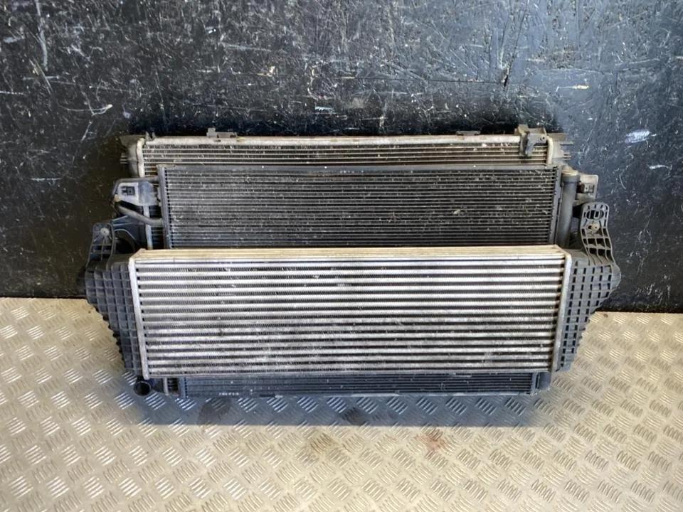 Kühlkörper VW MULTIVAN V (7HM, 7HN, 7HF, 7EF, 7EM, 7EN) 2.0 BiTDI 7E0121207C 7E0121205A