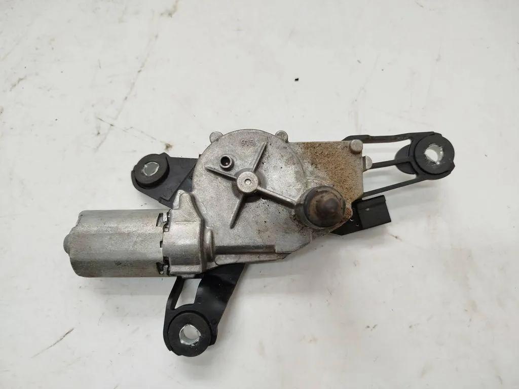 Heckscheibenwischermotor MITSUBISHI COLT VI (Z3_A, Z2_A) 1.5 4WD MN105052