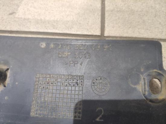 Unterfahrschutz Mercedes-Benz CLA Coupe (C117) A2463520391 Bild Unterfahrschutz Mercedes-Benz CLA Coupe (C117) A2463520391