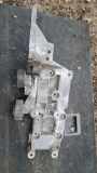 Motorhalter links VOLVO V70 II (SW) 2.4 D5 8642196
