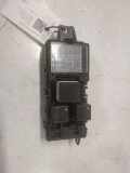 Sicherungskasten VOLVO S40 I (VS) 1.9 DI 0B040815