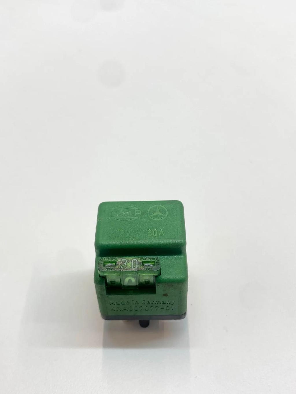 Fuel Pump Relay MERCEDES-BENZ SL (R129) 500 (129.068) 0015429619 A0015429619