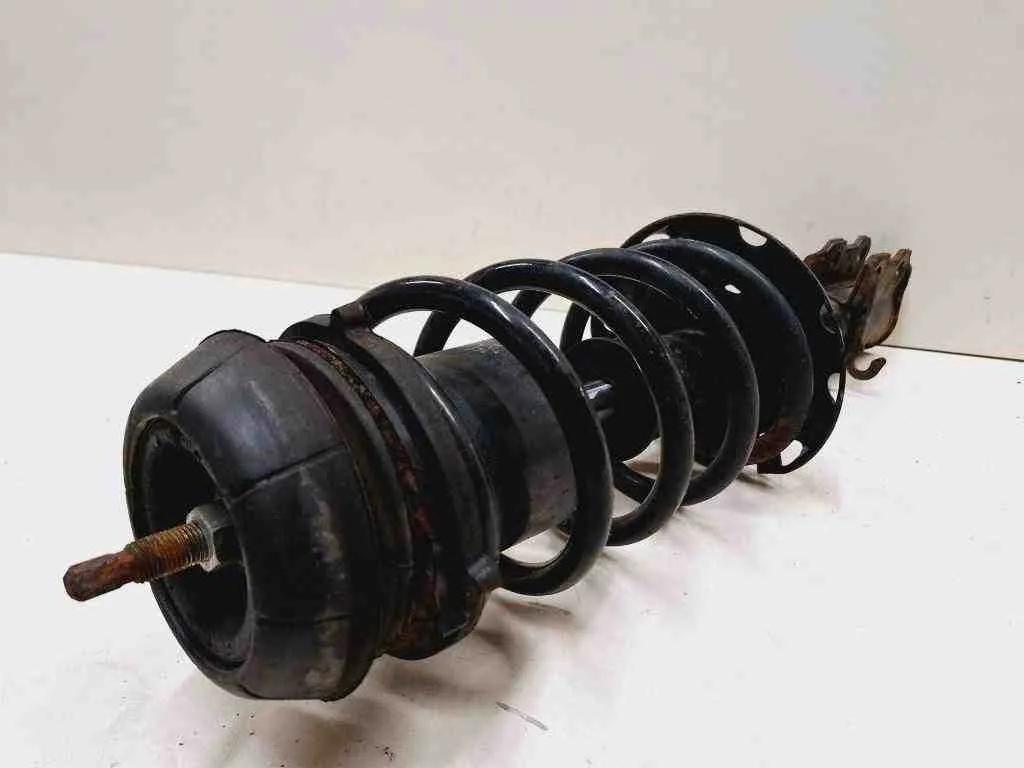 Stoßdämpfer vorne links