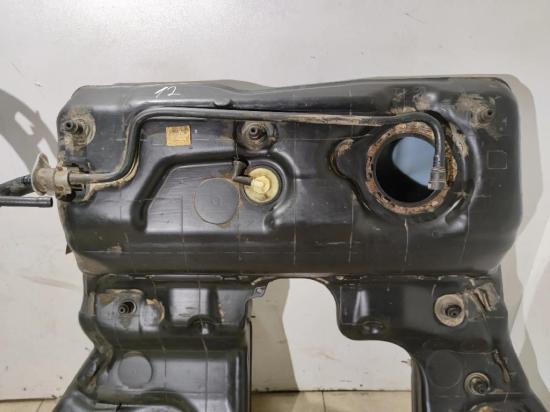 Kraftstofftank AUDI A8 D4 (4H_) 3.0 TDI quattro 4H0201317J 4H0201317M Bild Kraftstofftank AUDI A8 D4 (4H_) 3.0 TDI quattro 4H0201317J 4H0201317M