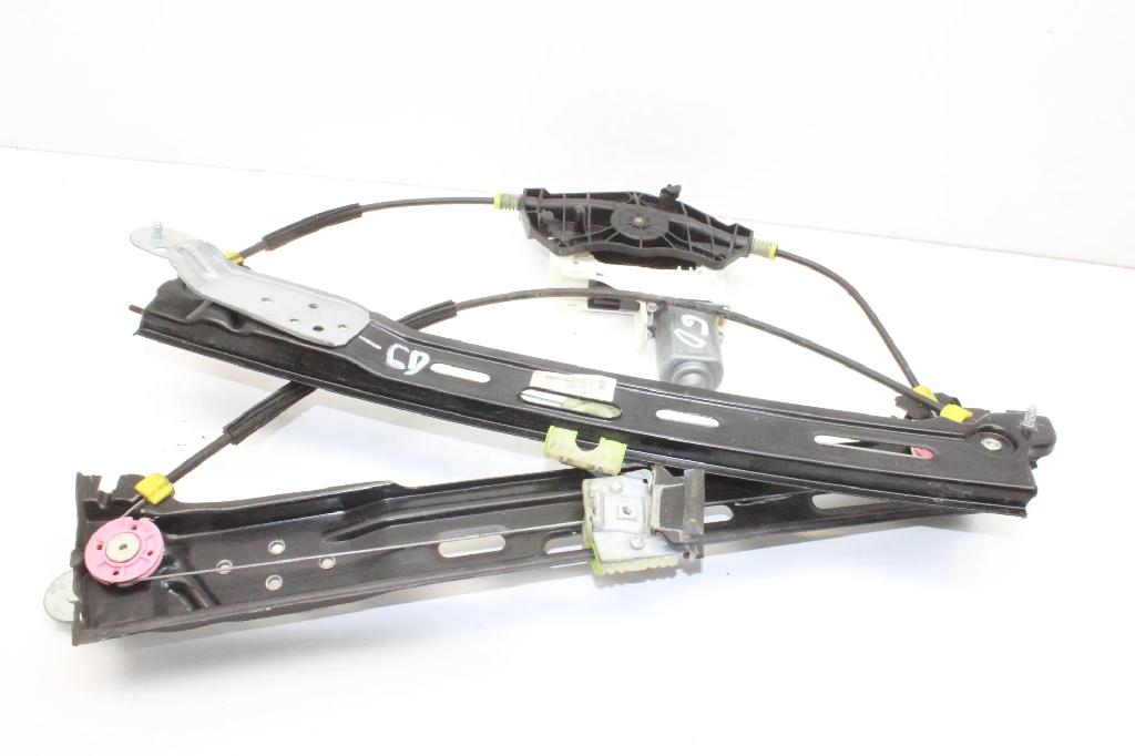 Türfensterheber hinten rechts VW SHARAN (7N1, 7N2) 2.0 TDI 7N0843700F Bild Türfensterheber hinten rechts VW SHARAN (7N1, 7N2) 2.0 TDI 7N0843700F