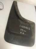 Schmutzfänger hinten links JEEP CHEROKEE (KJ) 3.7 4x4 82212020AD