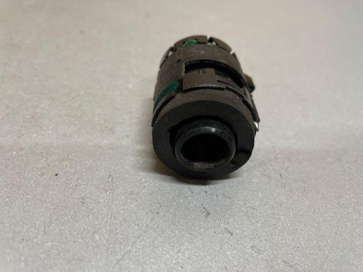 Teilepaket Sonstiges Mercedes-Benz E-Klasse (W212) A2118300272