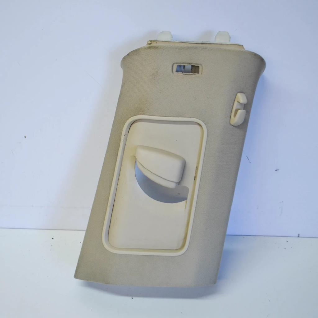 Rechte Seite B Säulenverkleidung VW PASSAT CC (357) 2.0 TDI 3C8868418 Bild Rechte Seite B Säulenverkleidung VW PASSAT CC (357) 2.0 TDI 3C8868418