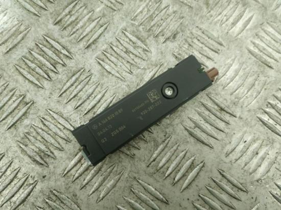 Antennenverstärker Mercedes-Benz CLA Coupe (C117) A1668201089 Bild Antennenverstärker Mercedes-Benz CLA Coupe (C117) A1668201089