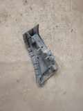 Stoßstangenhalter vorne links IVECO DAILY VI Furgon 35S17, 35C17, 40C17, 50C17, 55C17, 65C17, 70C17 5801529759