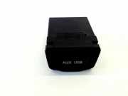 Zusätzliche Music Player-Anschlüsse HYUNDAI SANTA FÉ III (DM) 2.2 CRDi 96120-2W500