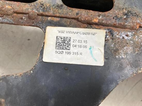 Vorderachse Hilfsrahmen VW GOLF VII (5G1, BQ1, BE1, BE2) 2.0 TDI 4motion 3Q0199315B Bild Vorderachse Hilfsrahmen VW GOLF VII (5G1, BQ1, BE1, BE2) 2.0 TDI 4motion 3Q0199315B