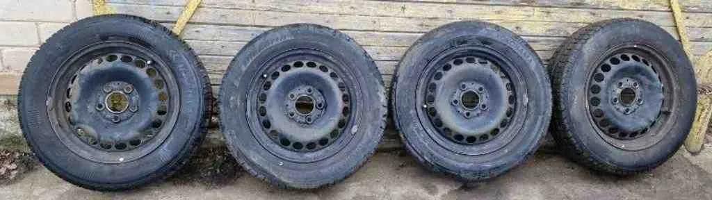 Gitter für Kofferraum Ablage MERCEDES-BENZ A (W169) A 160 CDI (169.006, 169.306) 18565R15 6JX15H2ET44