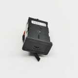 USB MERCEDES-BENZ A (V177, Z177) A 250e (177.185) A2478208602