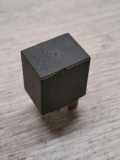 Relais SAAB 9000 2.0 -16 CD 90229205