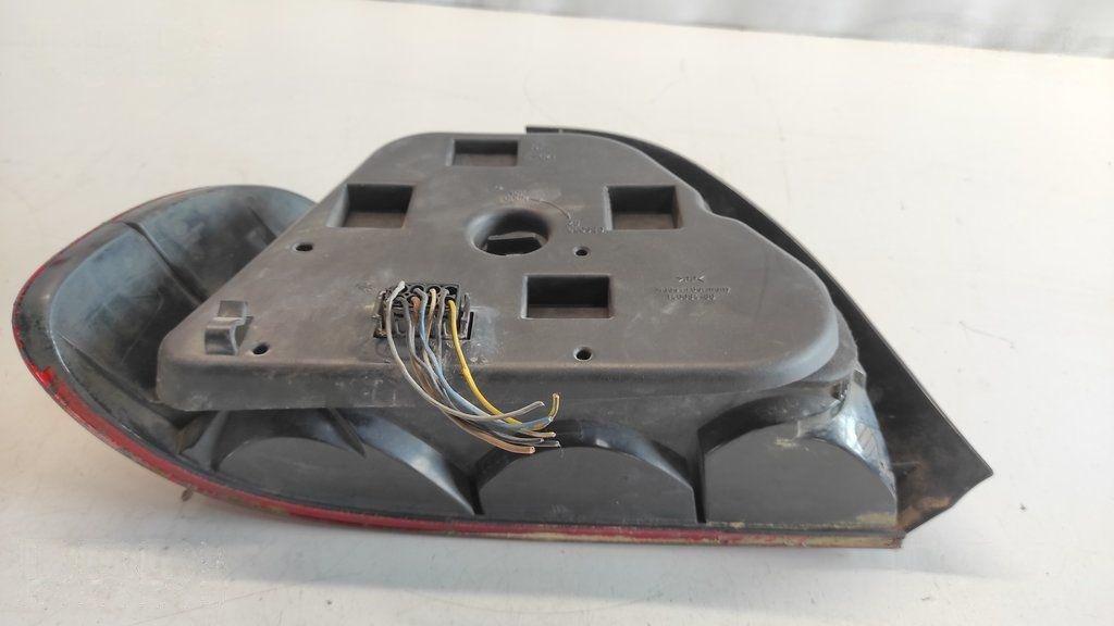 Lampenträger Heckleuchte rechts BMW 5er (E39) 8358032