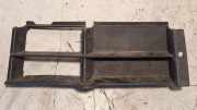 Gitter vorne unten BMW 5 Touring (E39) 530 d 8235640
