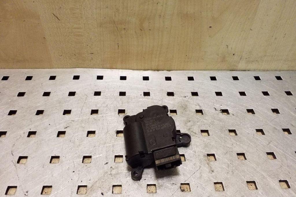 Expansionsventil für Klimaanlage VW Passat B7 Alltrack (36, B7) 1K0907511Q