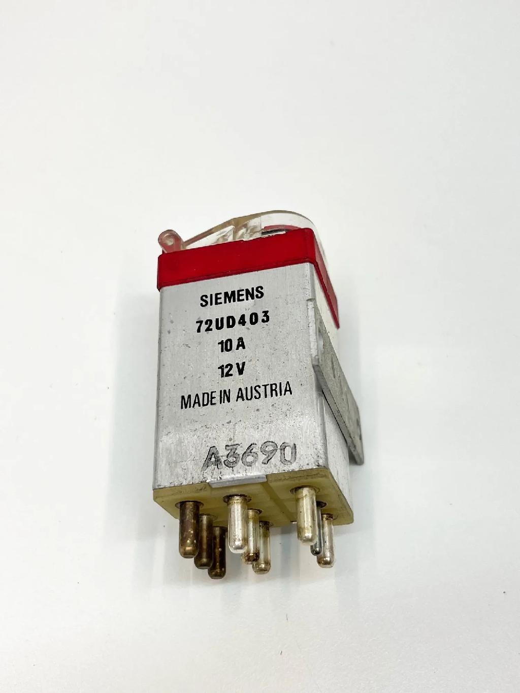 Relais MERCEDES-BENZ SL (R129) 300 SL-24 (129.061) A2015403745 2015403745