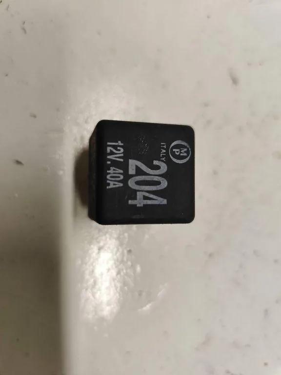 Relais AUDI A6 (4B2, C5) S6 quattro 141951253B