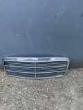 Kühlergrill oben Mercedes-Benz E-Klasse (W210) 2108880023