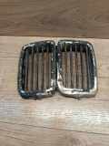 Gitter Grill vorne links BMW 3 (E30) 325 i 51131873253