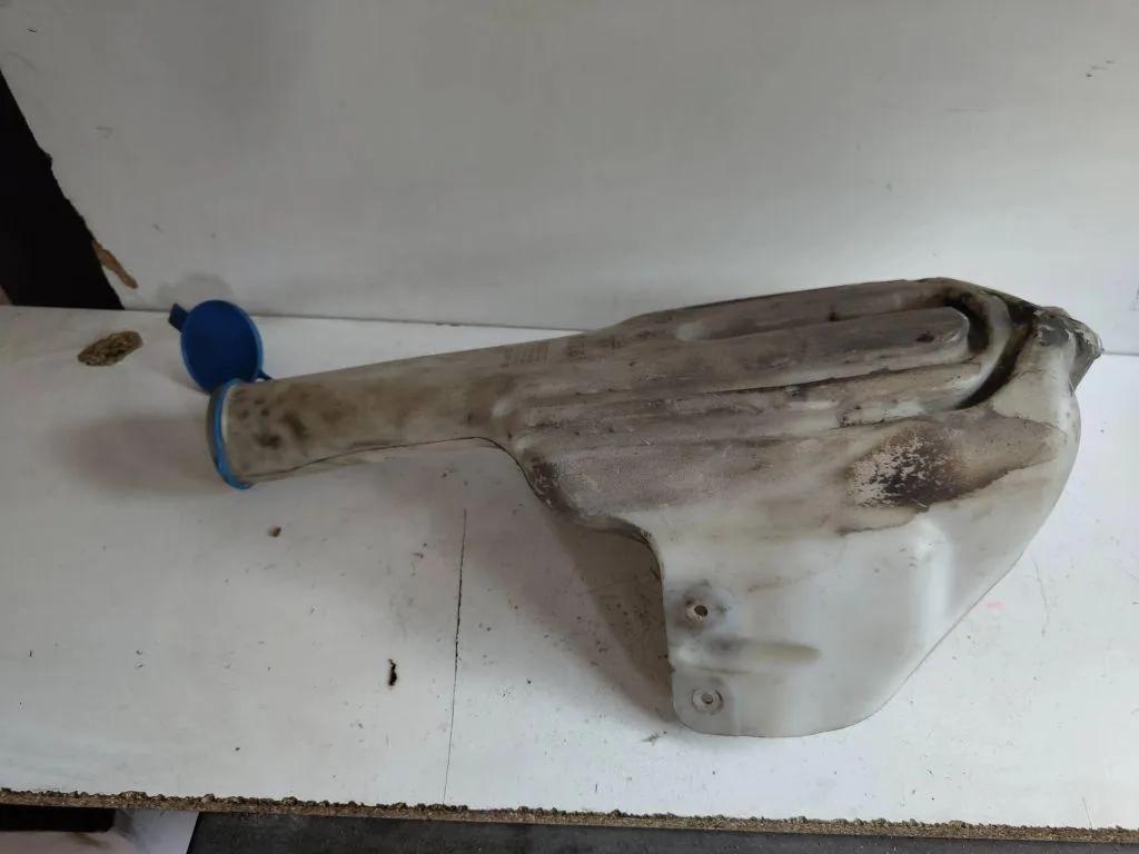 Fensterwaschtank MERCEDES-BENZ SPRINTER Dump truck (905) 616 CDI (905.612, 905.622, 905.623) A9068690020