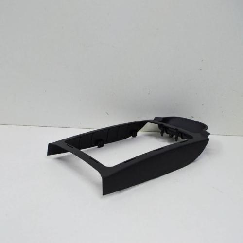 Andere Verkleidungsteile AUDI A8 D4 (4H_) 3.0 TFSI quattro 1191091 Bild Andere Verkleidungsteile AUDI A8 D4 (4H_) 3.0 TFSI quattro 1191091