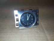 Uhr VW Passat B7 (362) 3AA919204A