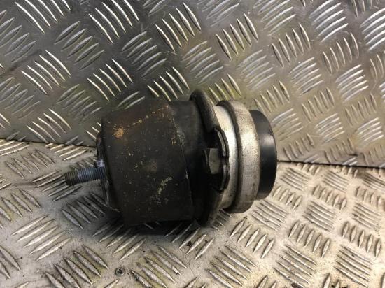 Motorkissen links PORSCHE CAYENNE (9PA) S 4.5 94837504901 Bild Motorkissen links PORSCHE CAYENNE (9PA) S 4.5 94837504901