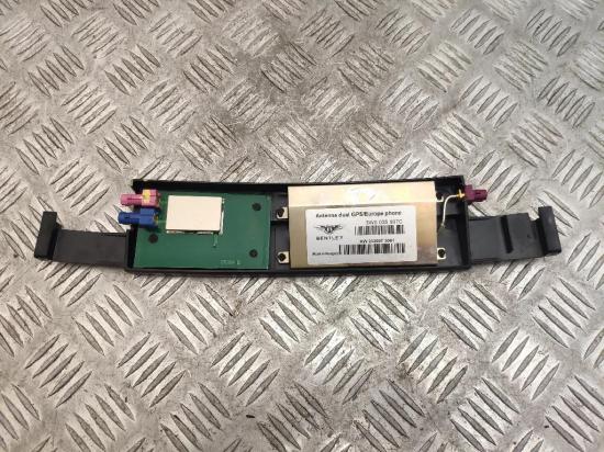 Antennenverstärker BENTLEY CONTINENTAL FLYING SPUR (3W_) 6.0 3W0035507C Bild Antennenverstärker BENTLEY CONTINENTAL FLYING SPUR (3W_) 6.0 3W0035507C