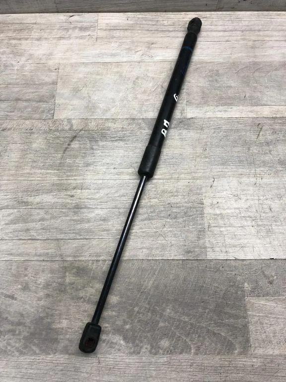 Heckklappe Gasdruckfeder links VW PASSAT Variant B7 (365) 2.0 TDI 4motion 19815BD07